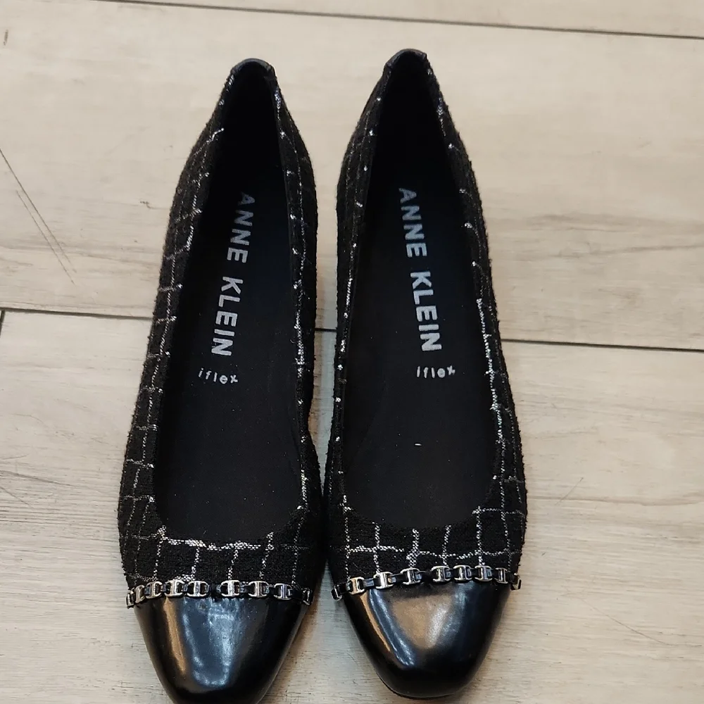 Anne Klein Black and Silver Flats